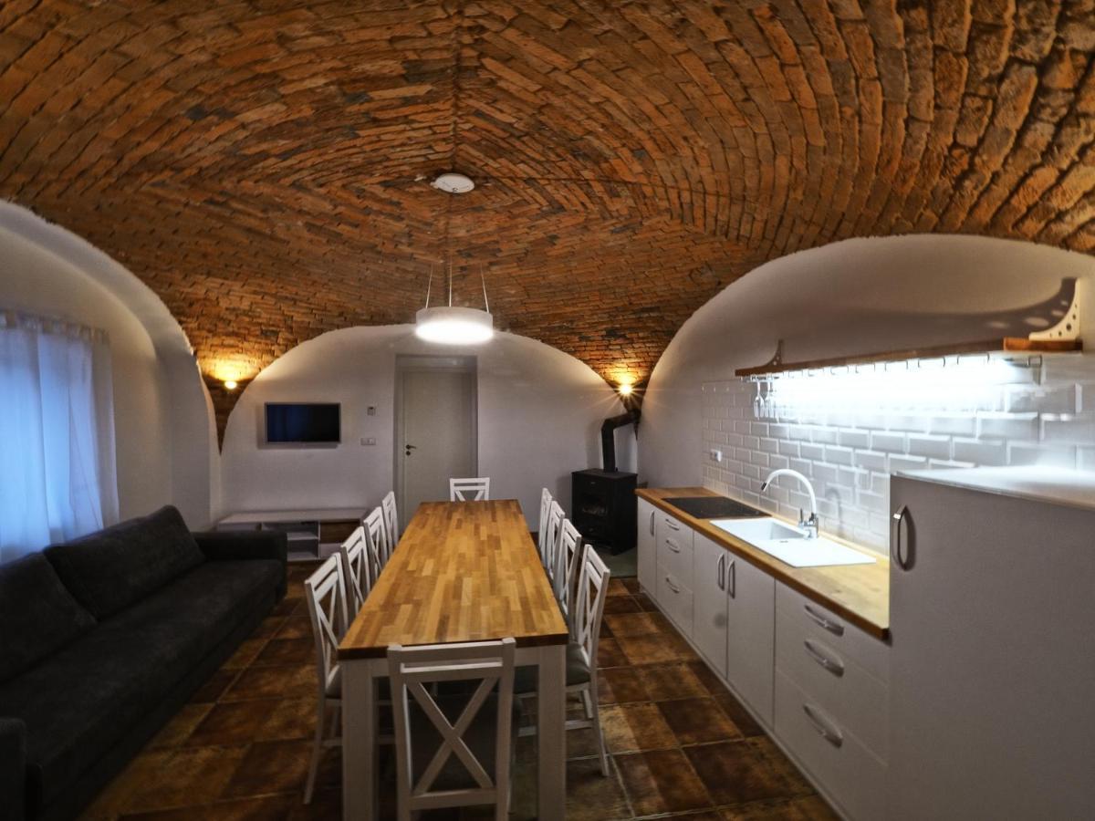 Apartmany Habanska, Cely Dum Pouzdrany Exterior photo