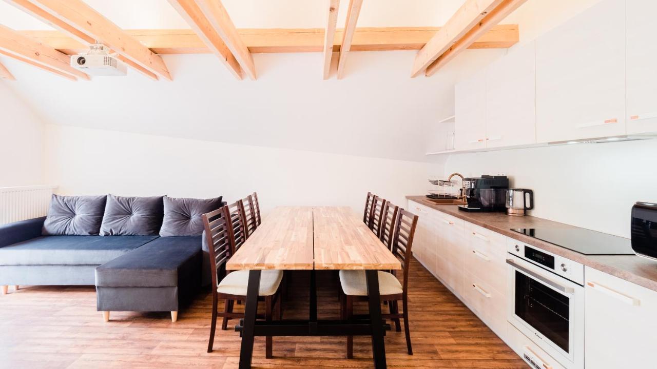 Apartmany Habanska, Cely Dum Pouzdrany Exterior photo